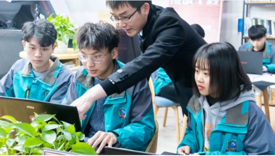 石家莊新華電腦學(xué)校