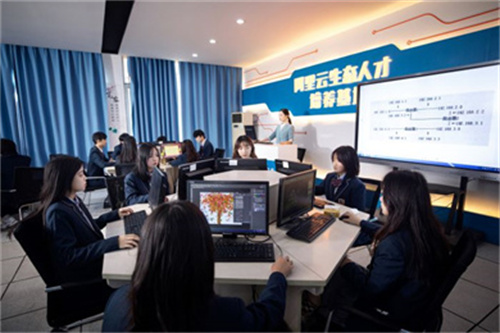 石家莊新華電腦學校